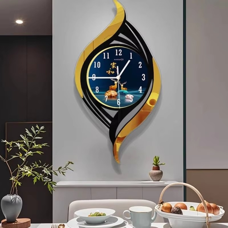 Unique Youth Roo Wall Clock Ze - Interior Design Zen 评论和价格